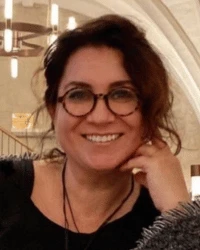 Ayşe Kara