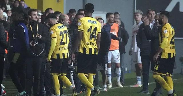 Trabzon maçında olay: İstanbulspor sahadan çekildi!