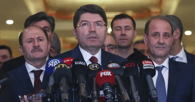 Bakan Tunç'tan Yeni Anayasa Çağrısı: Tarihi Bir Adım Atalım
