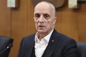 TÜRK-İŞ'ten asgari ücret resti: Anlaşamazsak kalkarız!