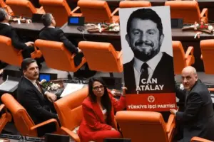 Milletvekilliği düşürülen Can Atalay’dan ilk mesaj