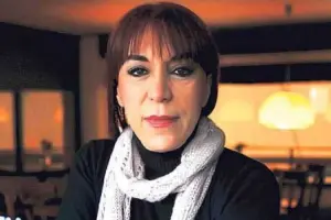 Leman Sam hastaneye kaldırıldı!