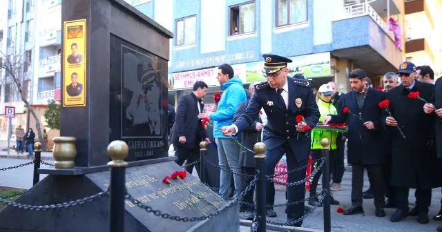 Katledilen Gaffar Okkan Diyarbakır'da anıldı