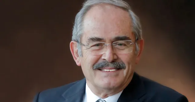 Aday gösterilmeyen Yılmaz Büyükerşen'den sitem: Üzülmedim ama kırıldım!