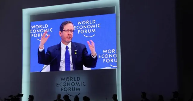 İsrail Cumhurbaşkanı Herzog hakkında Davos'ta suç duyurusu