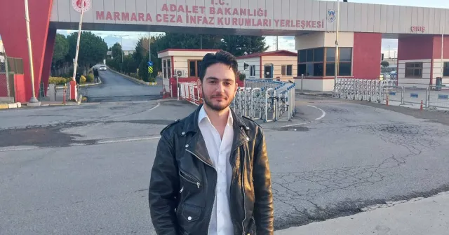 Gazeteci Furkan Karabay tahliye edildi