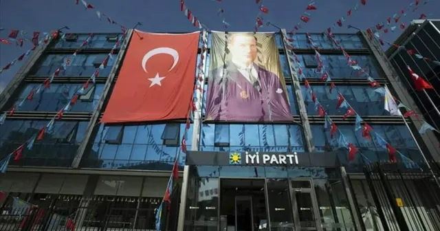 İYİ Parti Sultangazi teşkilatı istifa etti: İmamoğlu’nu destekliyoruz