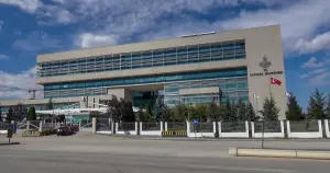 Anayasa Mahkemesi hâlâ etkili bir iç hukuk yolu mudur?