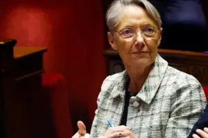 Fransa Başbakanı'ndan istifa