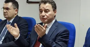 Ali Babacan, İnegöl'de partililer ve esnaf odaları başkanlarına ziyaret