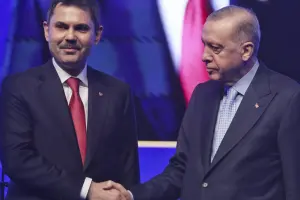 Sarayın adayı halkın adayına karşı