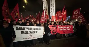 Can Atalay'ın vekilliğinin düşürülmesi tüm yurtta protesto edildi
