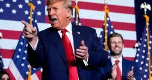 Trump'ın Iowa'daki ön seçim zaferi