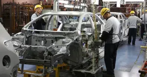 Volvo'dan Kızıldeniz kararı: Üretim duracak