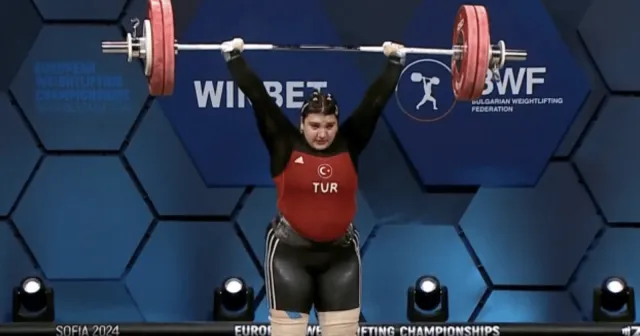 Milli halterci Fatmagül Çevik'ten Avrupa'da 2 bronz madalya