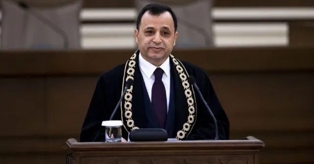 Zühtü Arslan, Erdoğan’a bakarak söyledi: AYM kararına uymak zorundasın