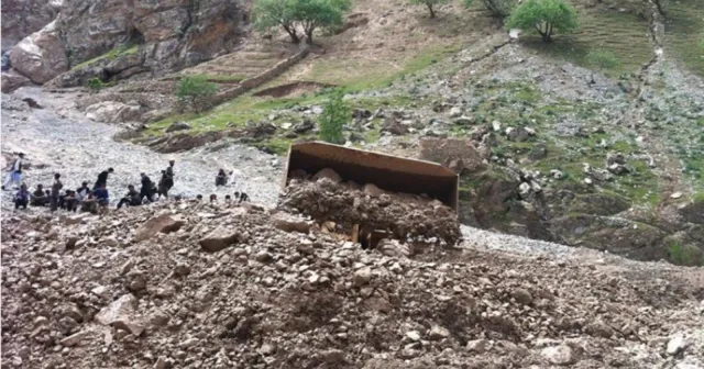 Afganistan'da çığ ve toprak kayması felaketi: 27 ölü, 8 yaralı