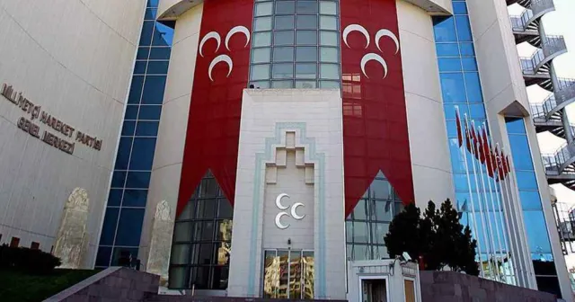 MHP, aday listelerini YSK'ye sundu