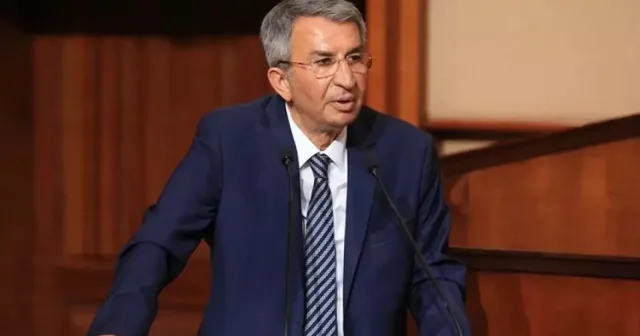 İYİ Parti İBB Grup Başkanvekili Suat Sarı istifa etti