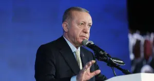 Erdoğan'dan, İmamoğlu'na: "Bu şahıs göreve geldi, İstanbul yeniden çöp, çukur, çamur oldu"