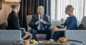 ABD Başkanı Joe Biden, Alexei Navalny'ın eşi ve kızıyla görüştü