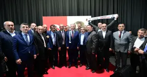 Mansur Yavaş, Minibüsçüler Odası'yla bir araya geldi