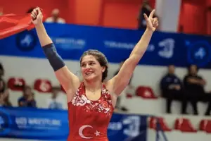 Avrupa Güreş Şampiyonası: Nesrin Baş finalde