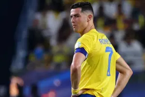Ronaldo'ya taraftarlara yaptığı hareket sebebiyle ceza