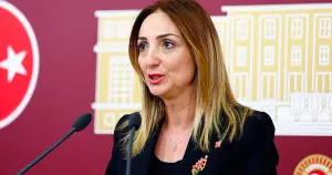 Aylin Nazlıaka: "Medeni Yasa'ya dokunamazsınız"