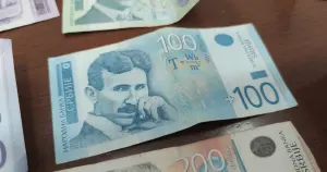 Kosova, Sırp Dinarı’nın kullanımını yasakladı