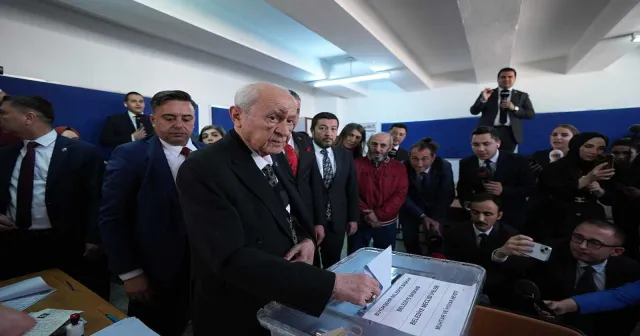Devlet Bahçeli oyunu kullandı