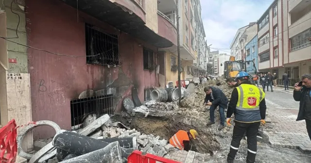 Esenyurt’ta doğalgaz borusu patladı