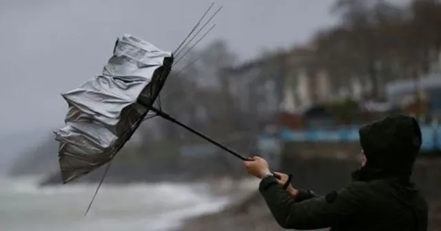 İstanbul ve Ankara Valiliği'nden fırtına uyarısı