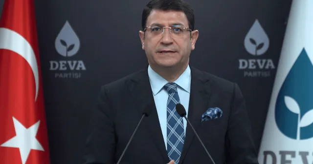 DEVA Parti'li İdris Şahin TRT'yi protesto etti
