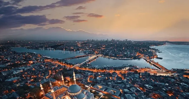 İstanbul, 2 ayda yaklaşık 2,5 milyon ziyaretçi ağırladı