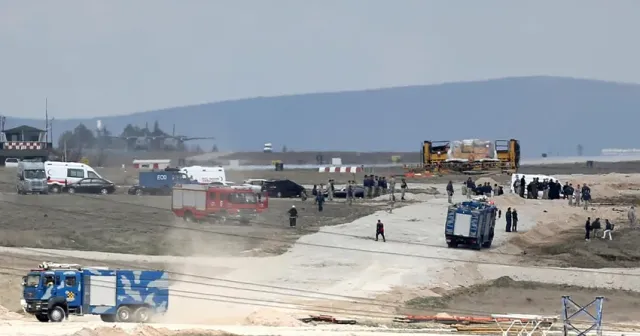 Konya'da askeri eğitim uçağı düştü: 1 personel hayatını kaybetti