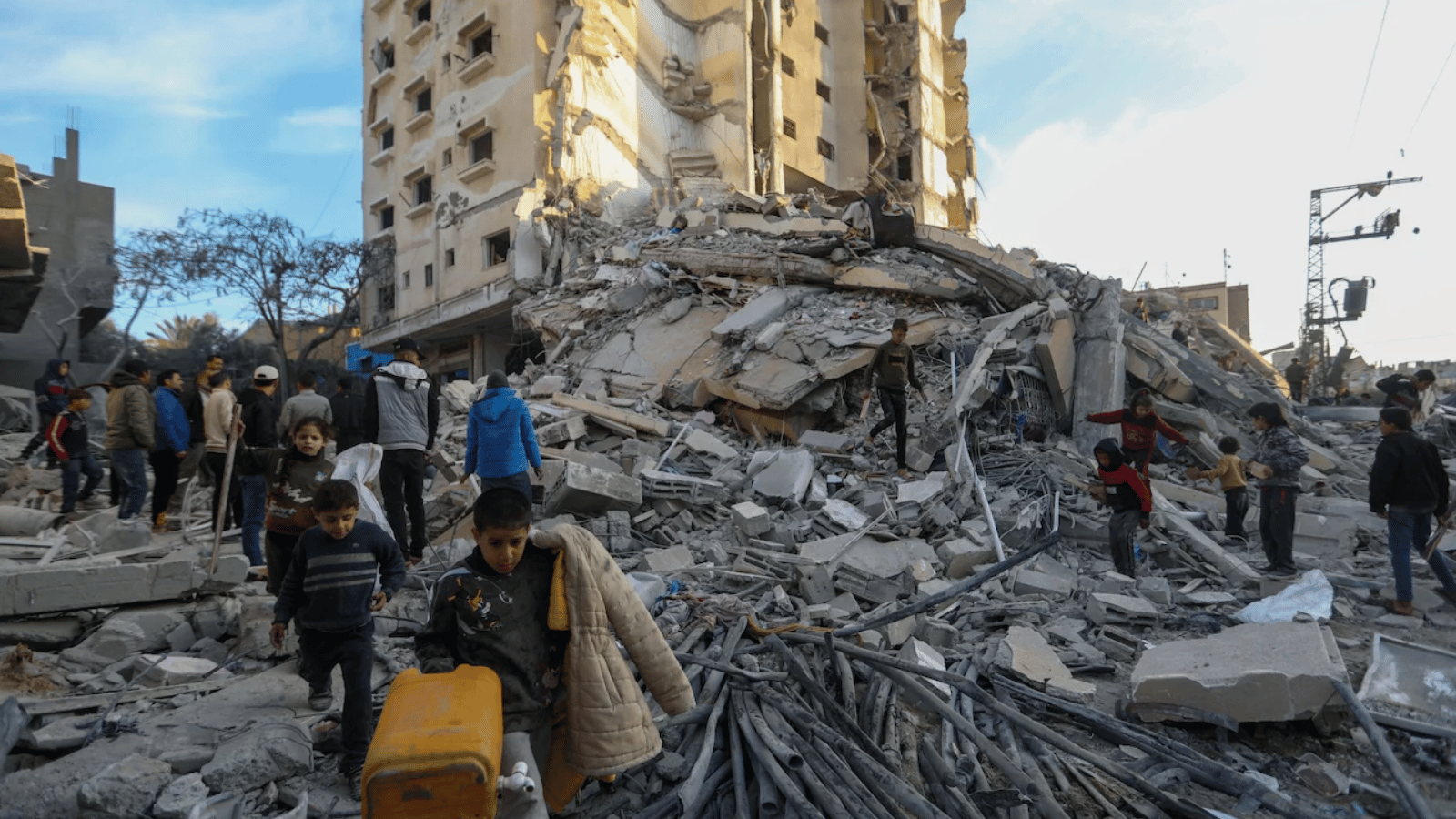 Son 24 saatte 35 Filistinli öldü