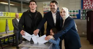 İBB Başkan adayı Murat Kurum oyunu kullandı