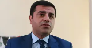 Selahattin Demirtaş 'hedef gösterme' davasında beraat etti