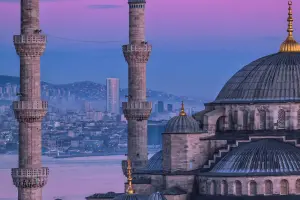 Devlet dindarlaşırken…