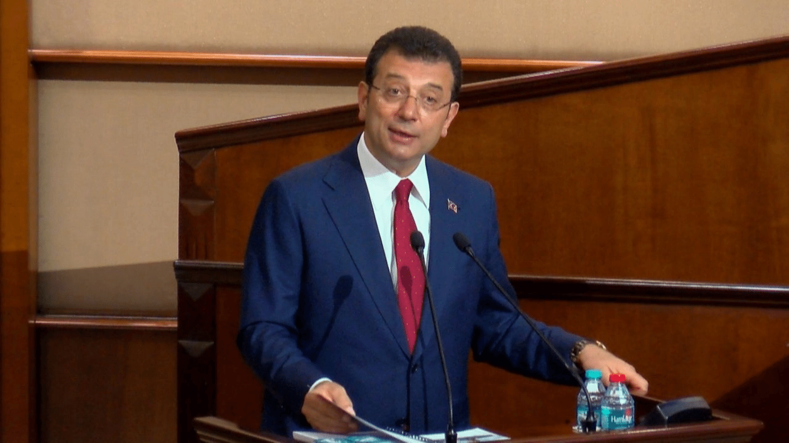 İmamoğlu: "Umarım çocuklarına mahcup olmayan yöneticiler oluruz"