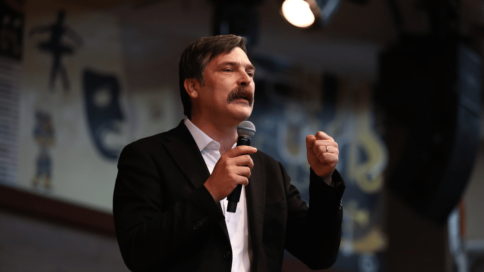 Erkan Baş: “Bize düşen mücadeleyi büyütmek”