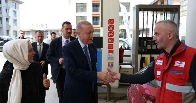 Cumhurbaşkanı Erdoğan akaryakıt istasyonunu ziyaret etti