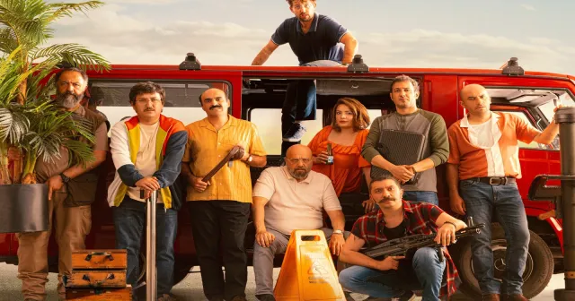 'Ölümlü Dünya 2' filminin Netflix'e geleceği tarih belli oldu