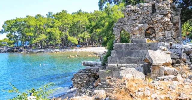 Phaselis'teki iki koy projesine mahkemeden iptal