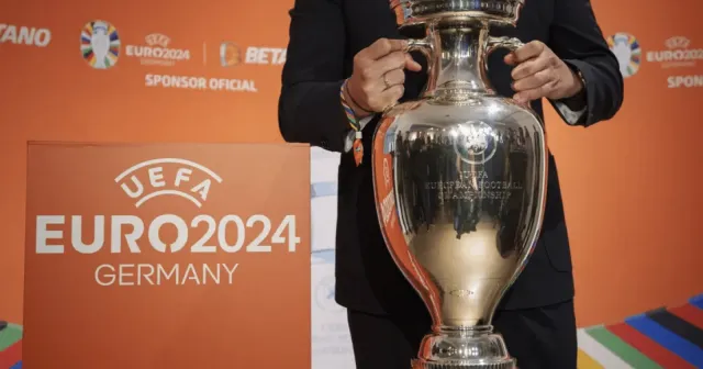 UEFA Avrupa Ligi'nde yarı finalistler belli oldu