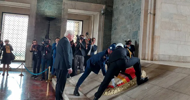 Almanya Cumhurbaşkanı Steinmeier, Anıtkabir'i ziyaret etti