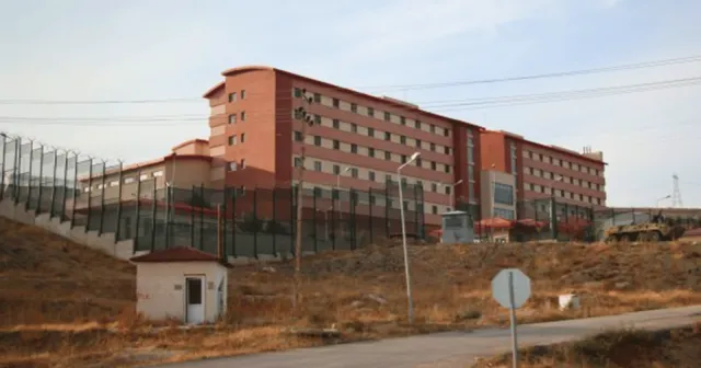 Geri gönderme merkezlerinde işkence iddiaları
