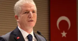 Davut Gül'e tehdit ve hakaret içerikli mesaj atan sanığa tahliye