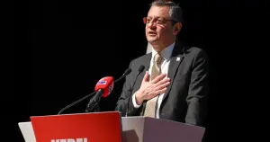 Özgür Özel'den Türkan Saylan mesajı